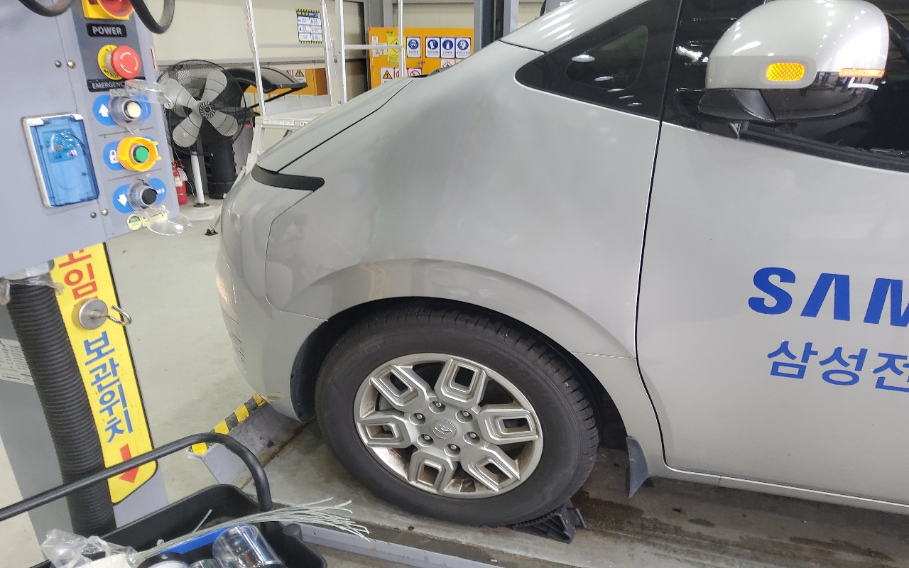 HYUNDAI Staria 2.2 Diesel Cargo 3-Seater