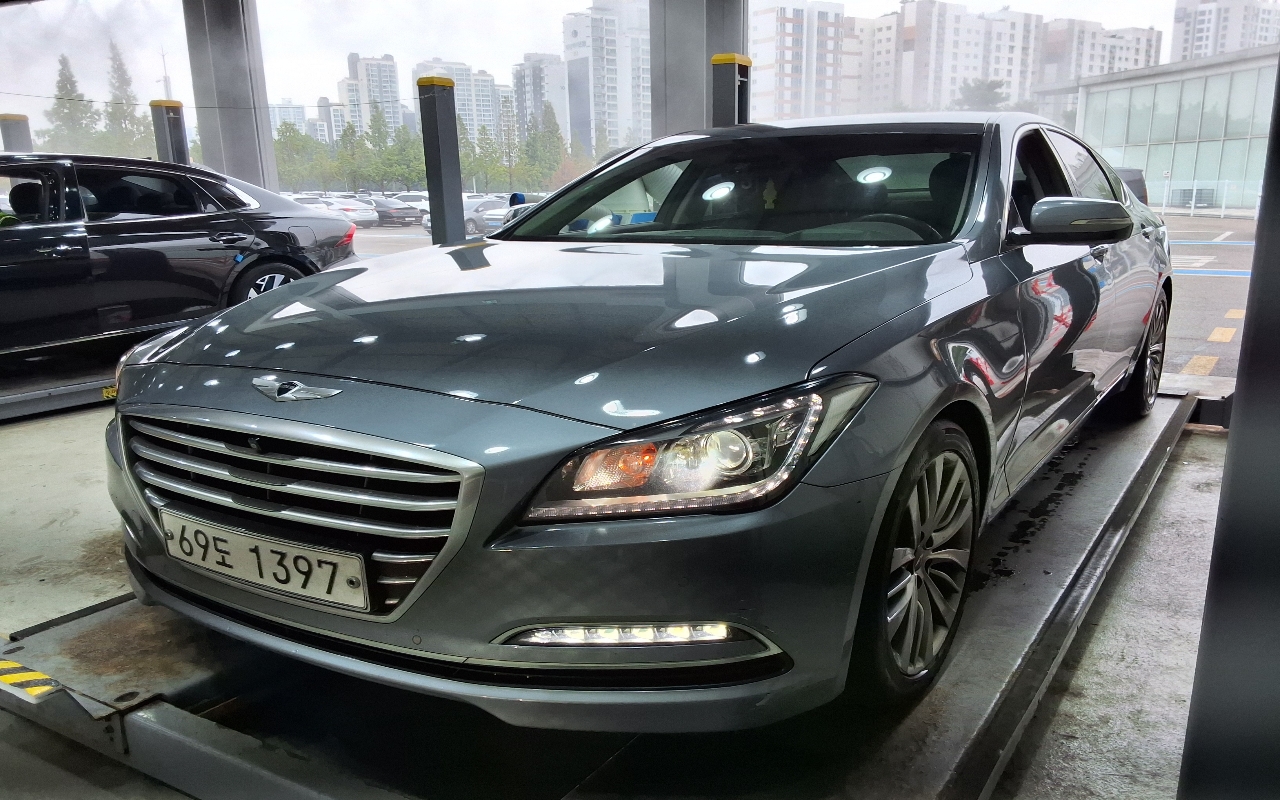 HYUNDAI Genesis DH G380 AWD