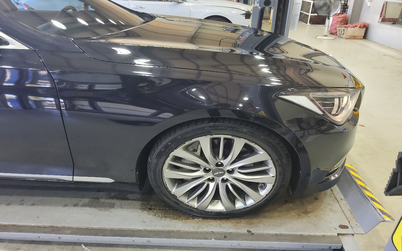 HYUNDAI Genesis DH G380 AWD