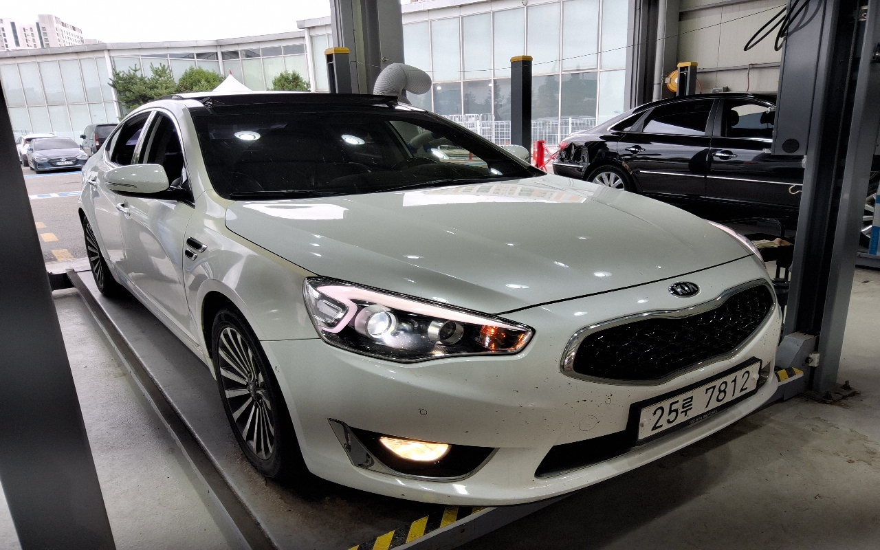 KIA The New K7 2.4 GDI