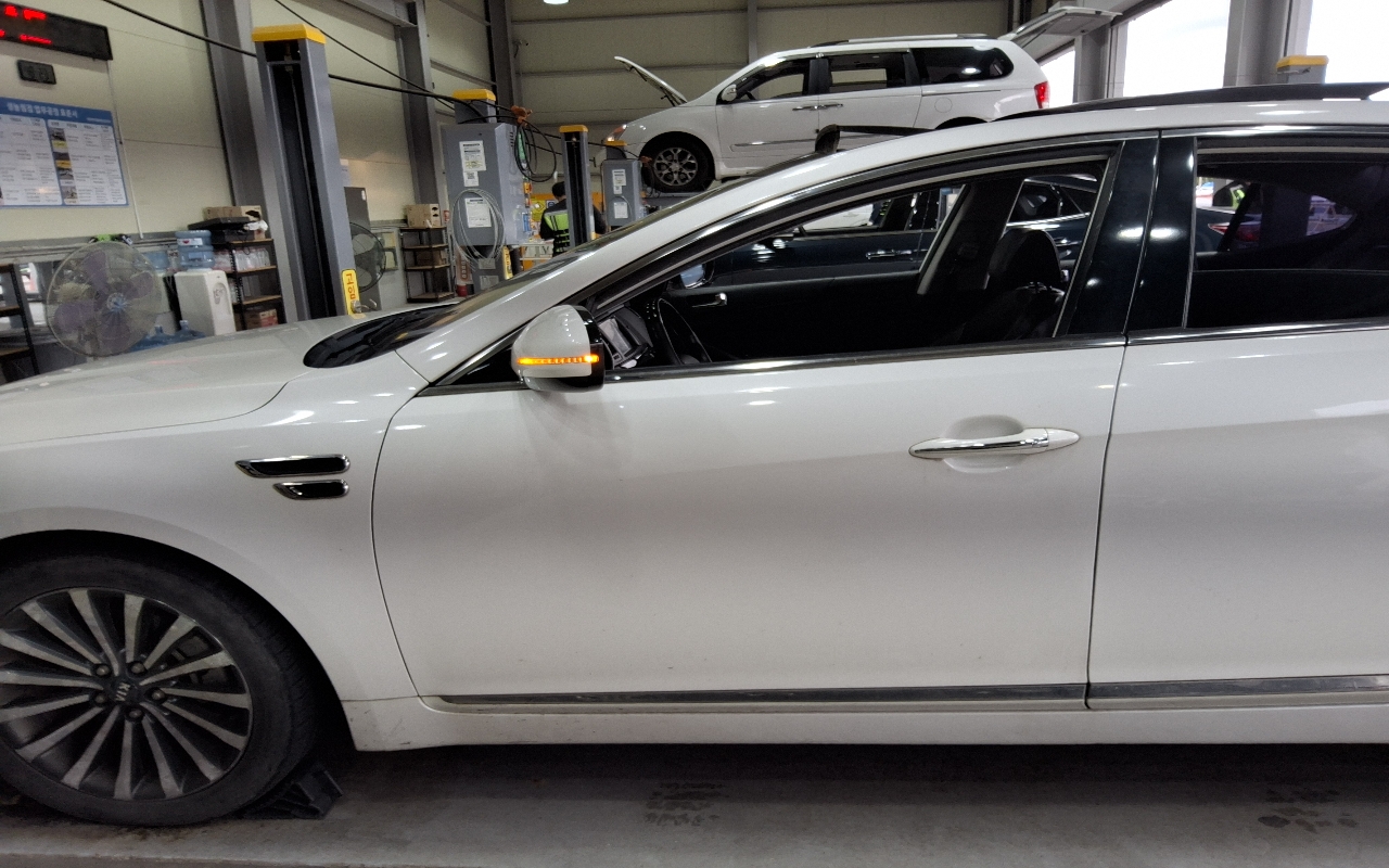 KIA The New K7 2.4 GDI
