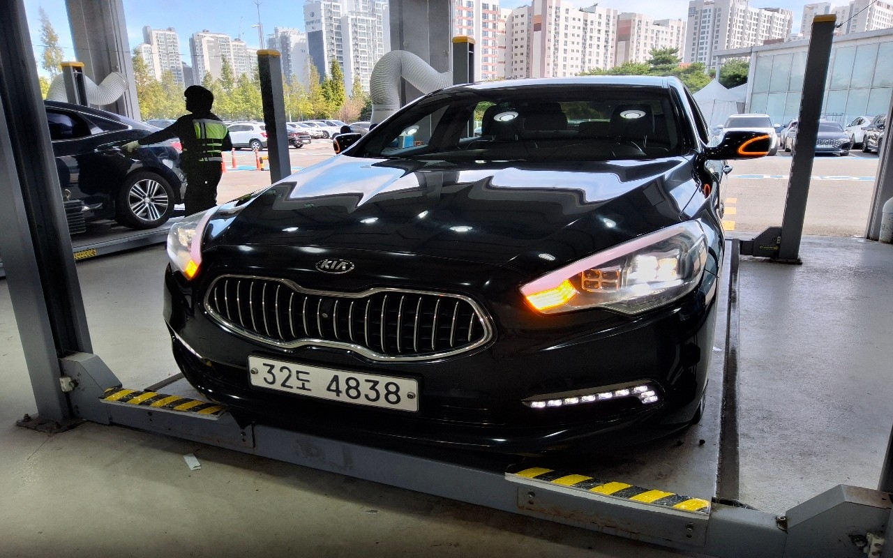 KIA K9 3.3 GDI