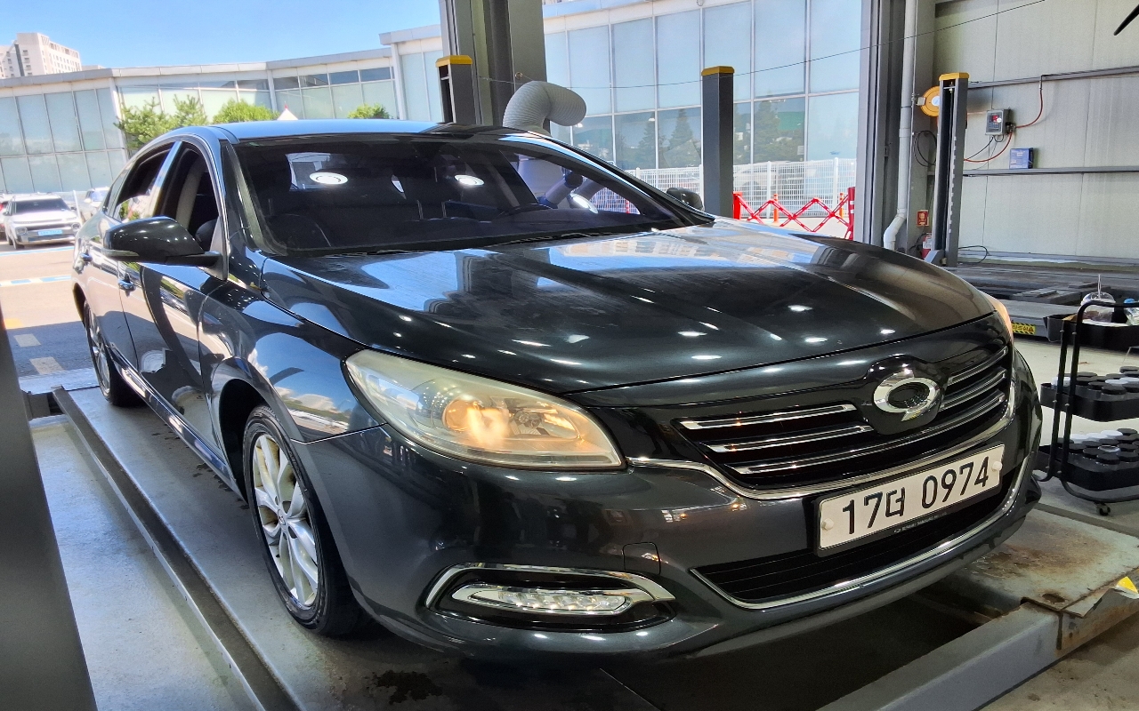 RENAULT(SAMSUNG) New SM7 Nova 2.5 SE