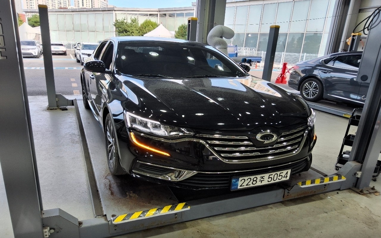 RENAULT(SAMSUNG) The New SM6 TCe 260