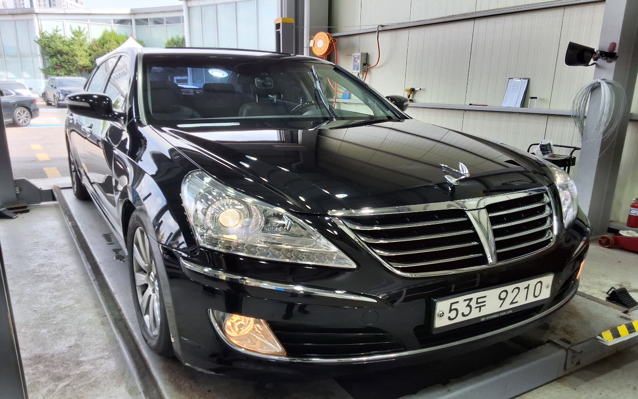 HYUNDAI Ecuus (New Model) VS380 HYUNDAI Ecuus (New Model) VS380