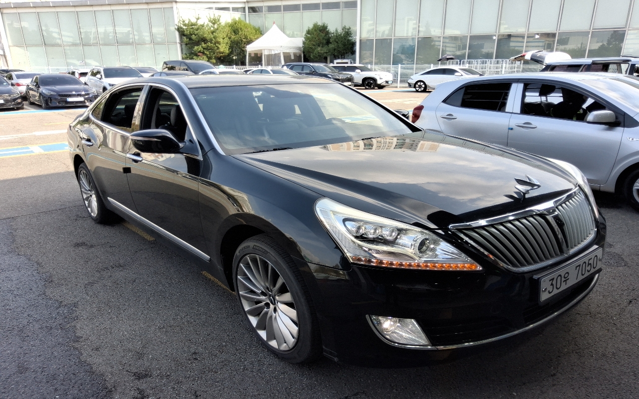HYUNDAI Ecuus (New Model) VS500 HYUNDAI Ecuus (New Model) VS500
